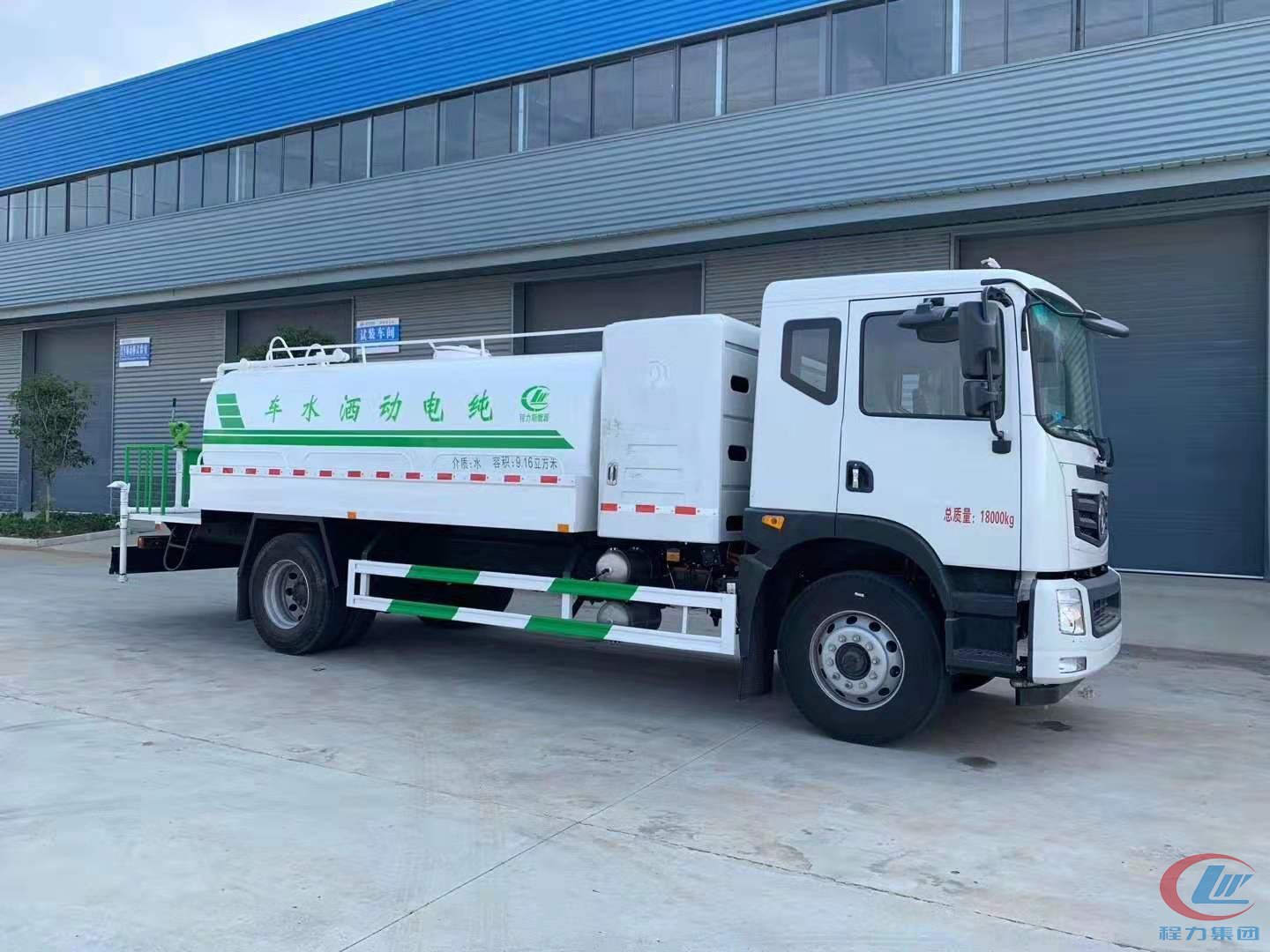 hjc888黄金城新能源洒水车