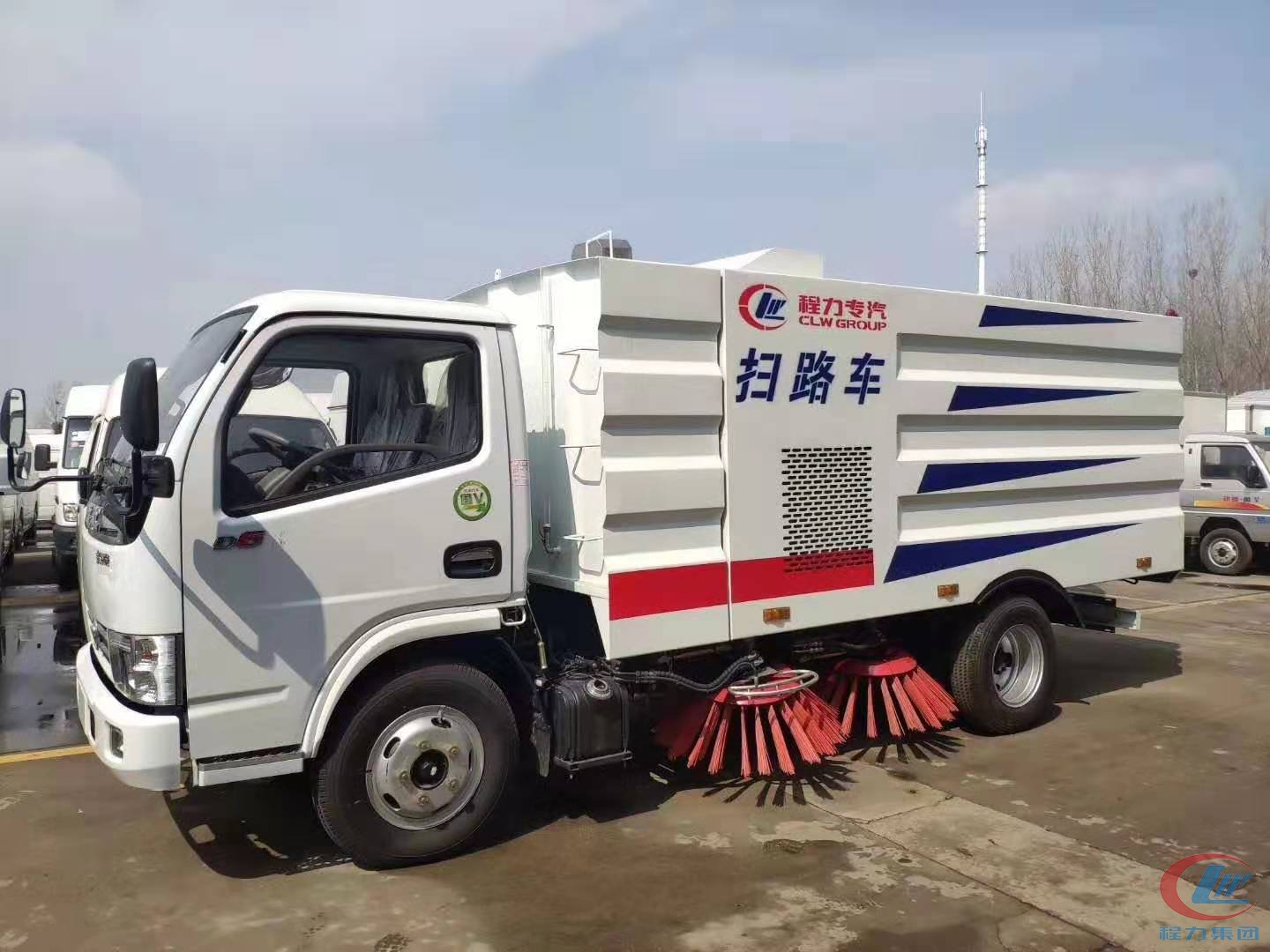 hjc888黄金城威牌国五东风小多利卡D6扫路车