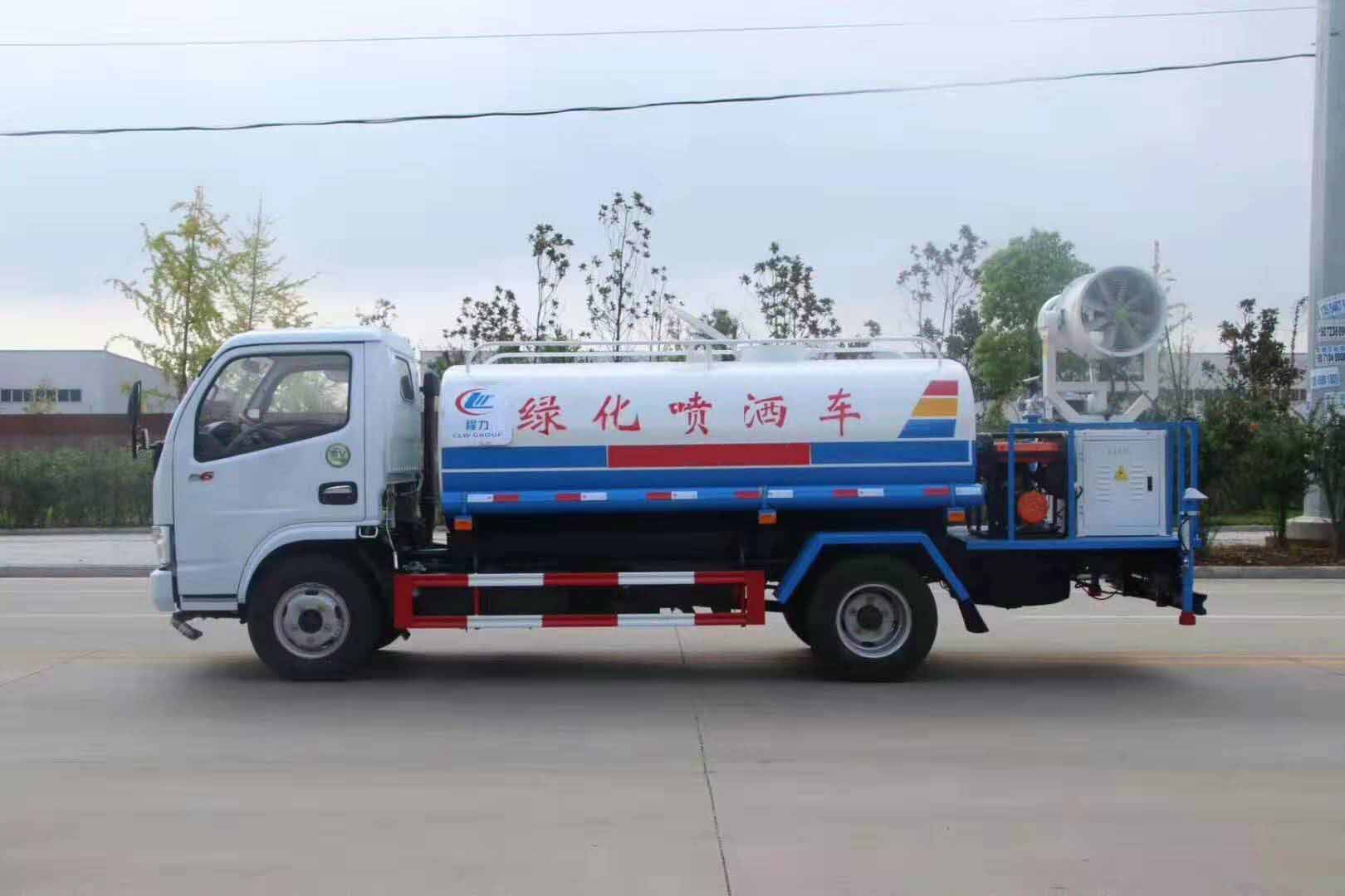 hjc888黄金城威牌东风5方雾炮洒水车